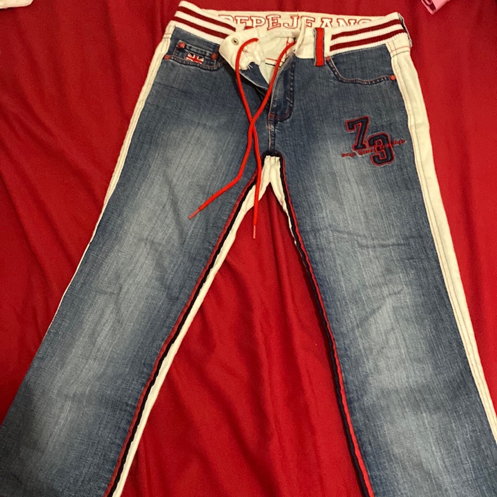 Pepe jeans light wash vintage and white,slightly used no stains or tears